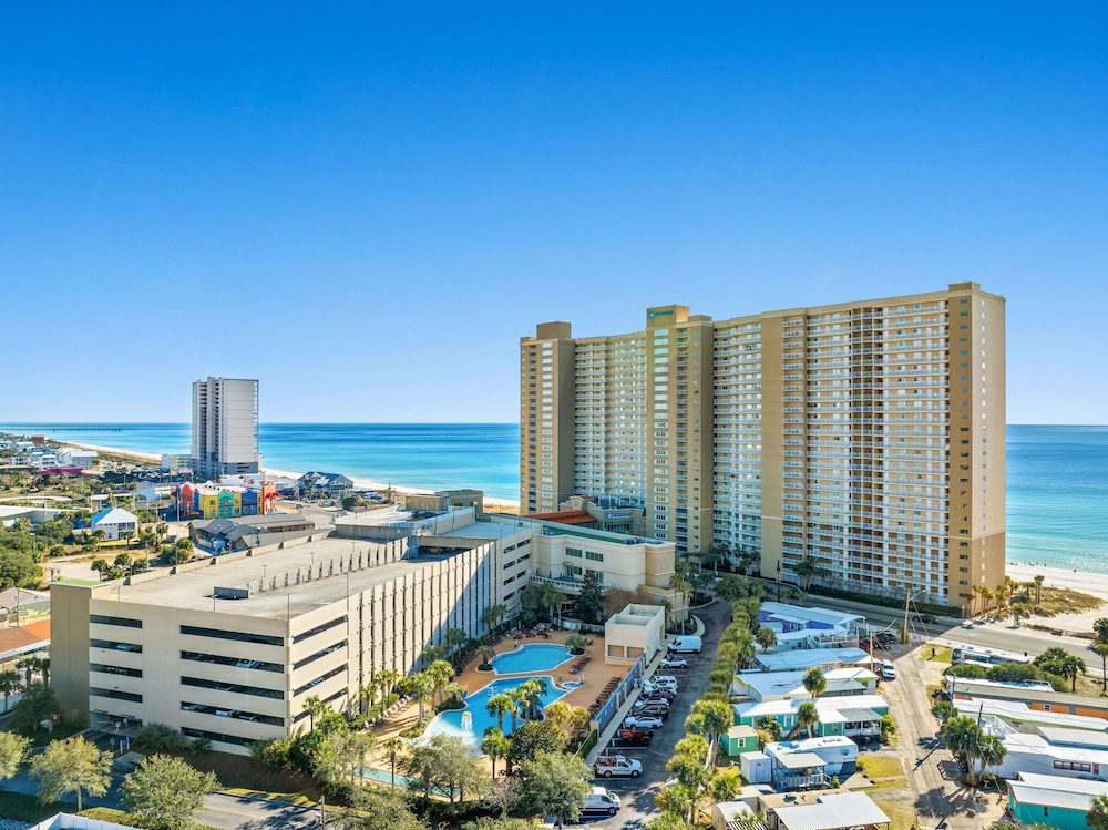 Emerald Beach Resort