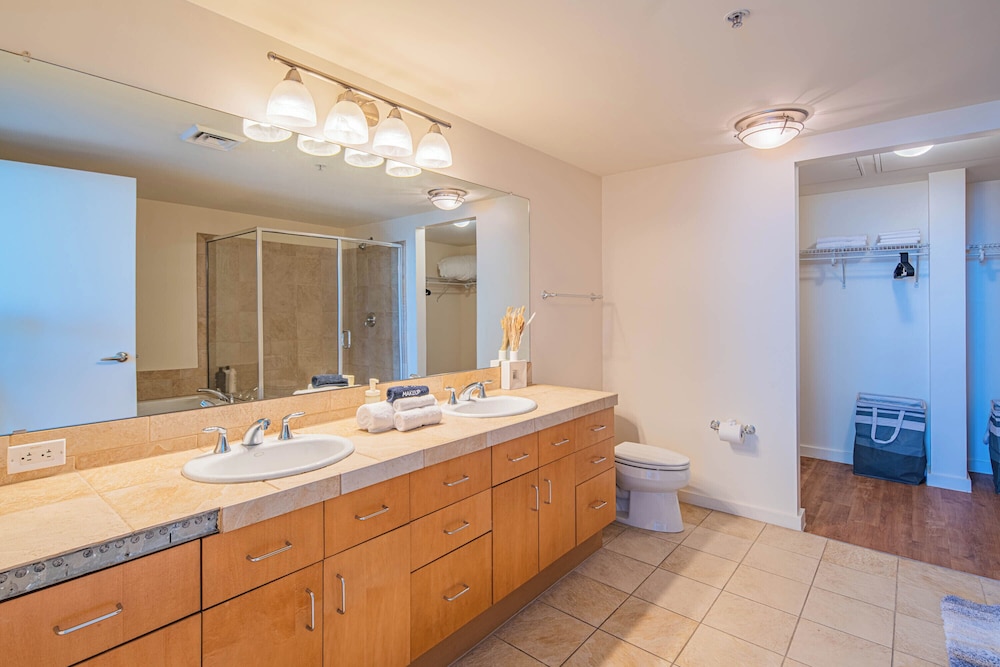 ROVE LIVING/KL - 44 Monroe