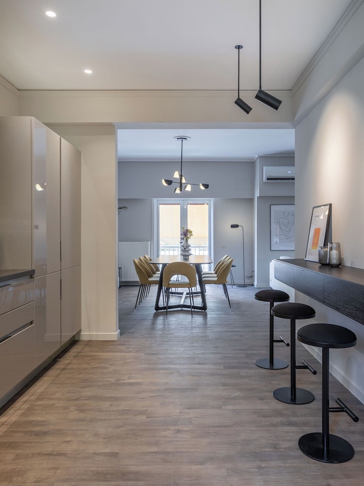 The Beehive Apartments