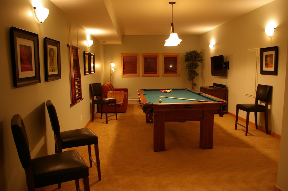 Fairmont Creek Property Rentals The Residences
