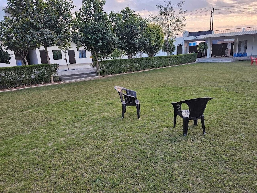 Govind Resort