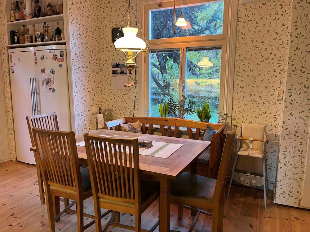 Historic Country Home in Alberga