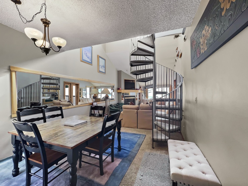 SkyRun - Vacation Condos in Copper Mountain Resort CO