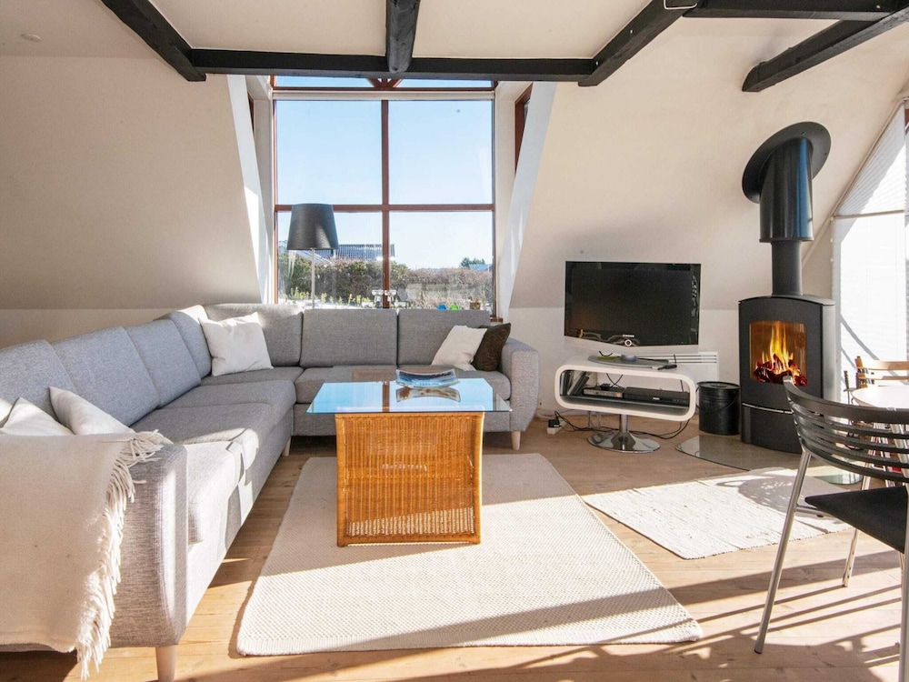 8 Person Holiday Home in Ebeltoft-by Traum