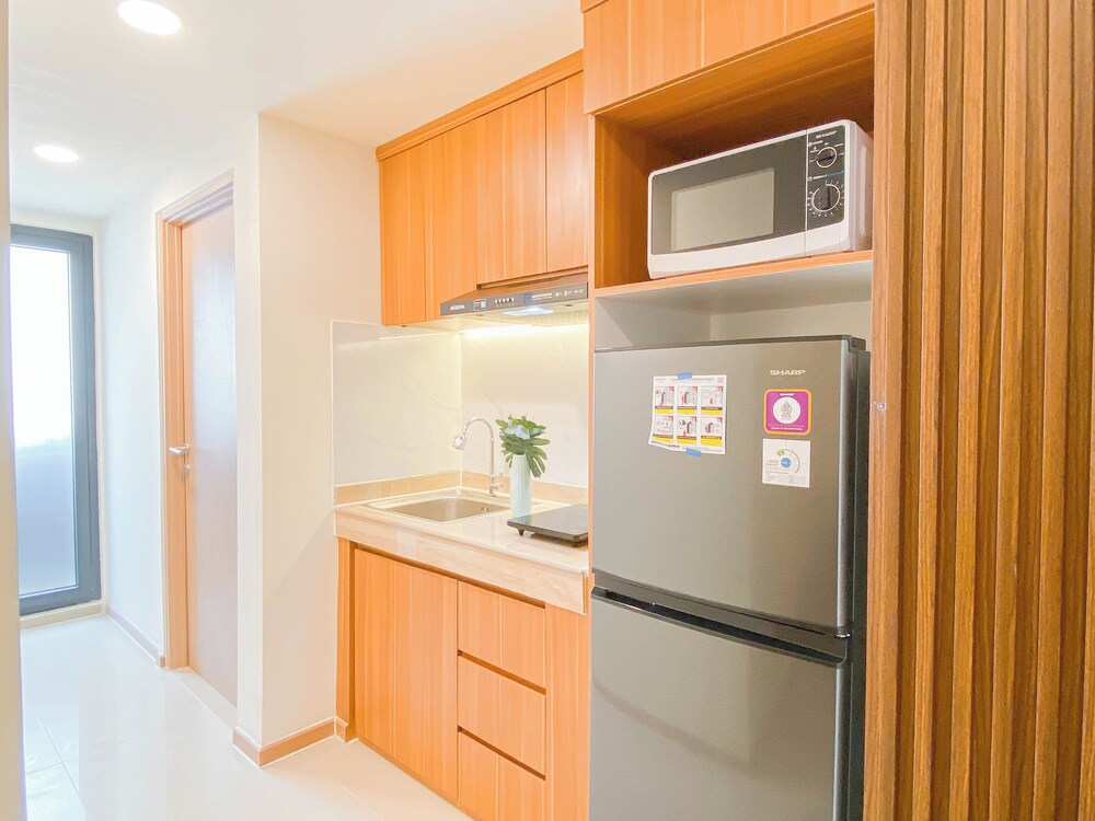 Modern Touch 2Br Apartment At Meikarta