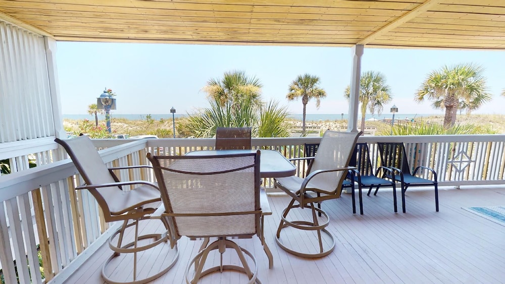 1711-A Strand Avenue by Tybee Vacation Rentals