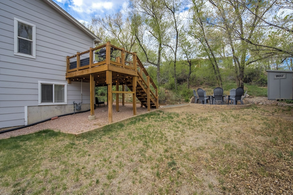 Traveler's Terrace