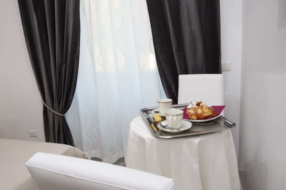 Interno 2 Roma