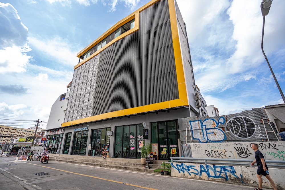 Patong Poshtel - Adults Only - Hostel