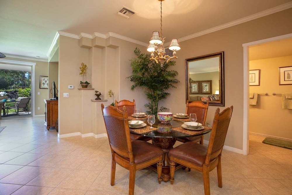 Serene Resort Living - Ground Floor - Private Beach Club Access - Vrkcv