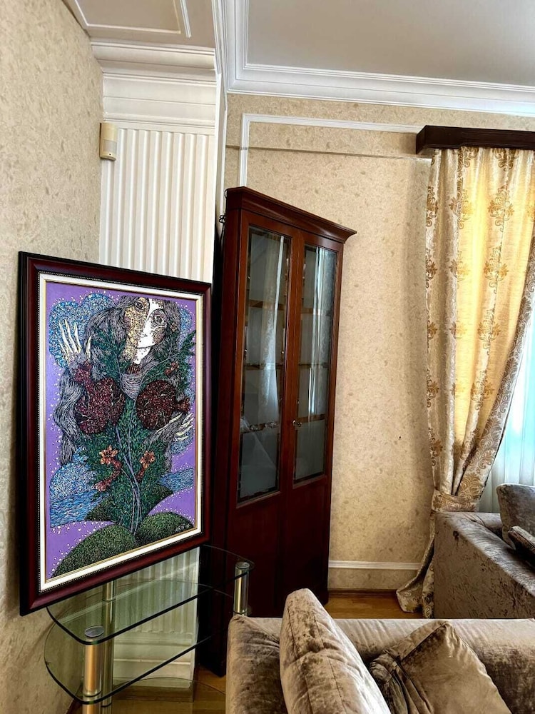 Layla Apartment