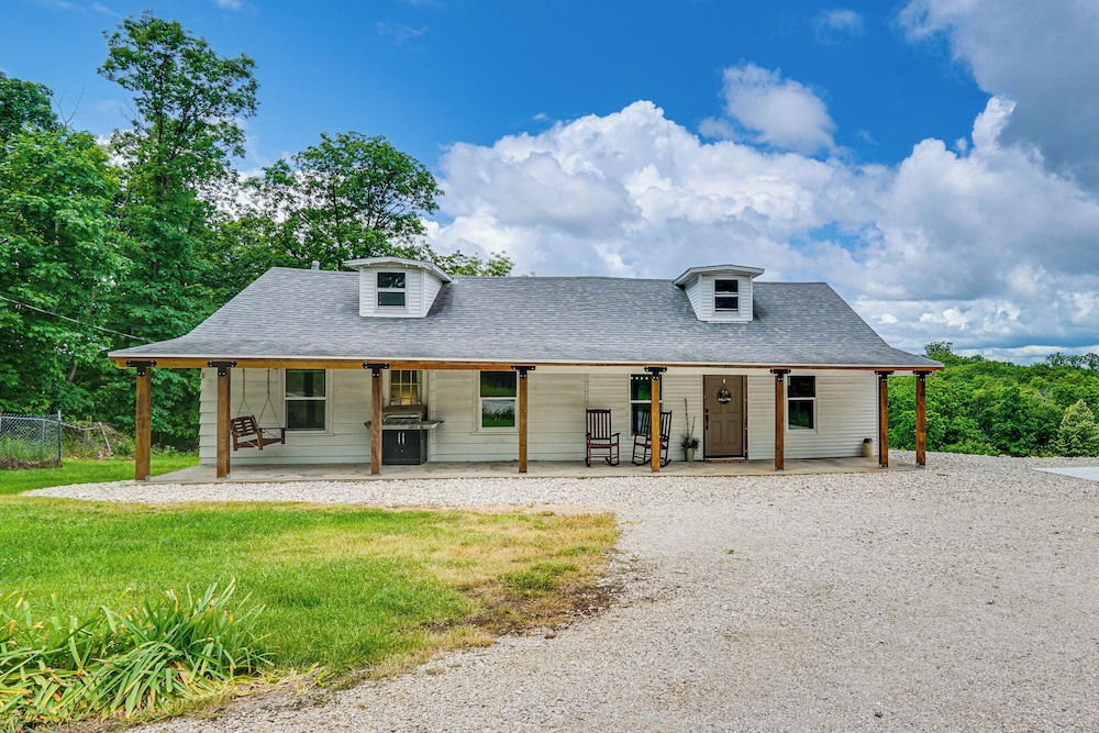 Fire Pit & Grill: Pet-friendly Lake Ozark Cabin! view 4