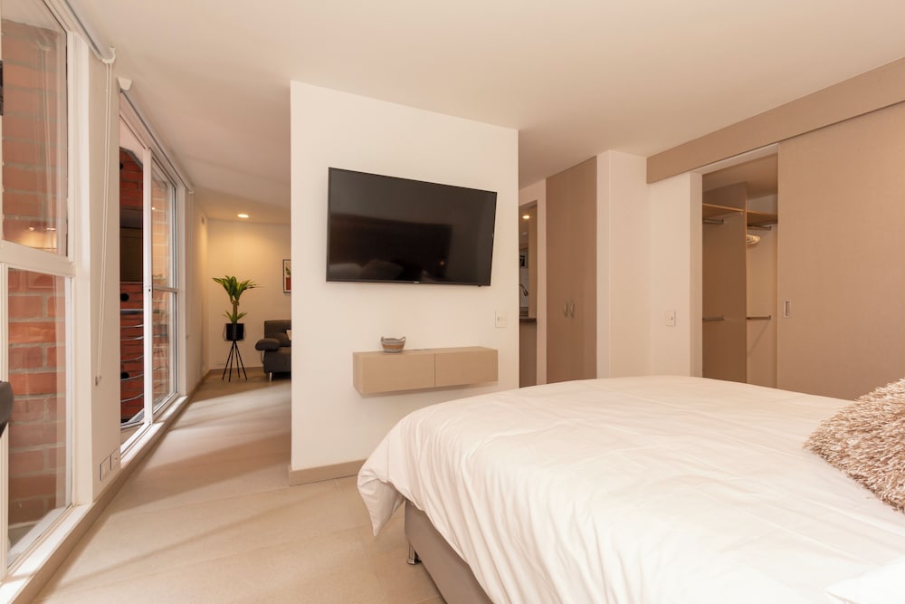 Edificio Casa Roma by Host Medellin