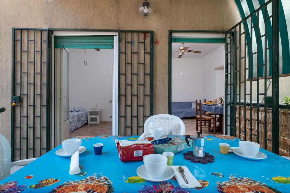 Wonder Beach House