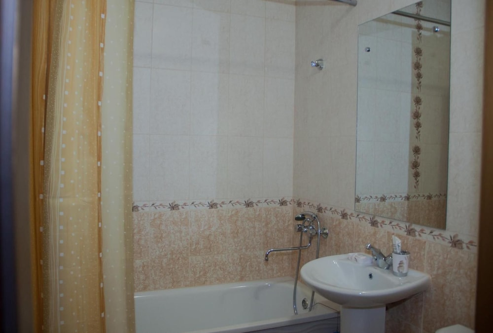 Photo 32