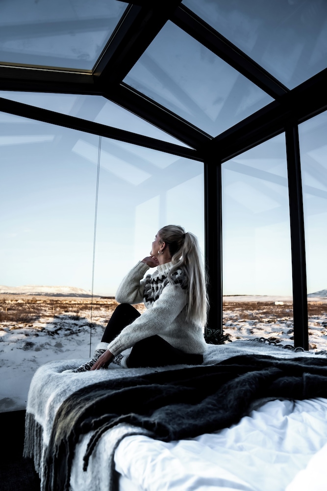 Tiny Glass Lodge