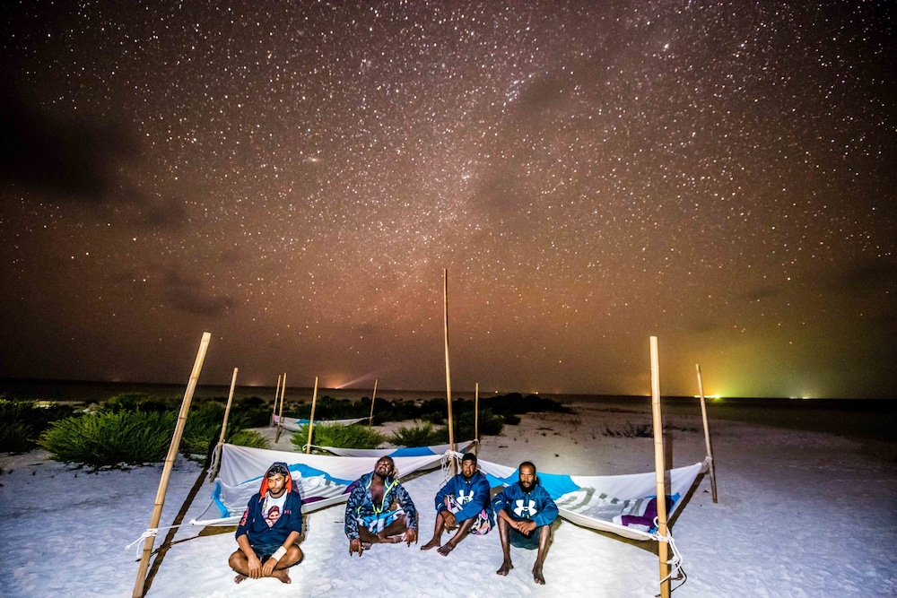 Noovilu Suites Maldives