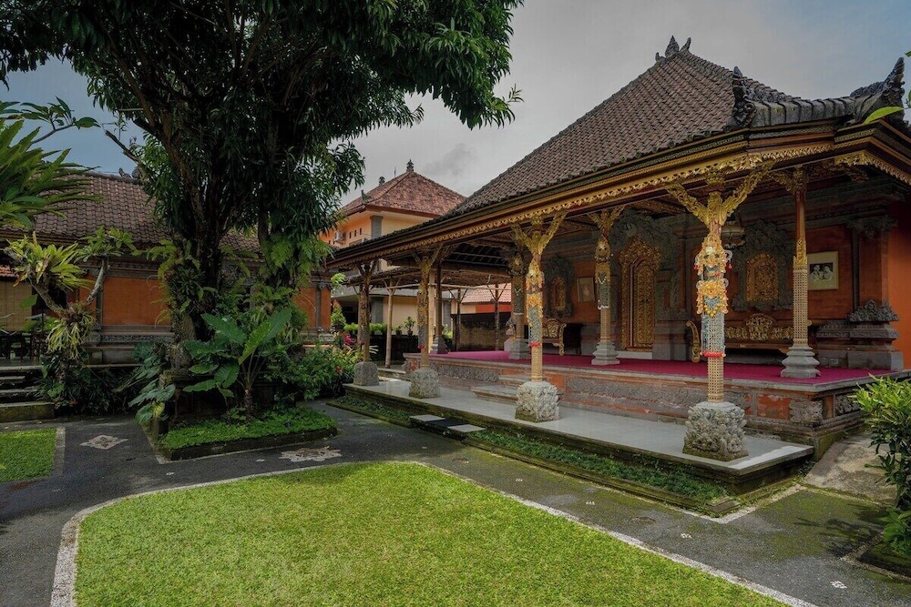 Puri Anyar Heritage