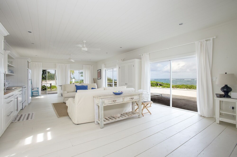 Med Point 1 Bedroom Home - Property Image 31