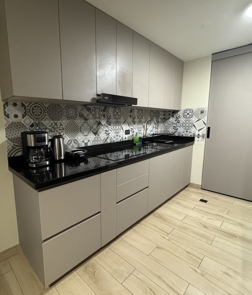 Miraflores 1 Bedroom Executive Apartment