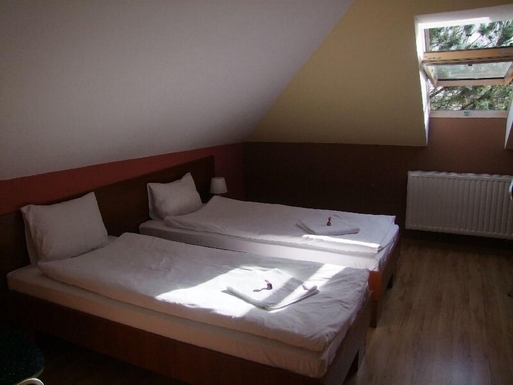 Pokoje Gościnne Warneńczyka 85A