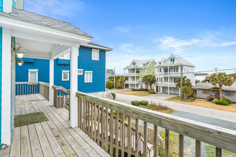 Renegade by Topsail Realty