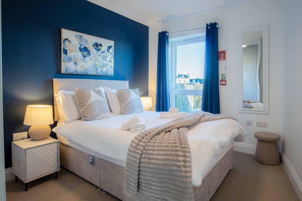 The Nook North Beach - 1 Bedroom Apartment - Tenby