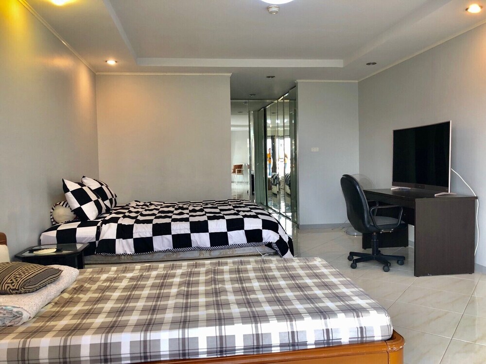 1 Bedroom Seaview 706 Kiengtalay view 3