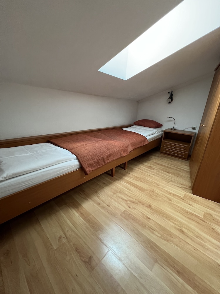 Gansl Hotel & Residences
