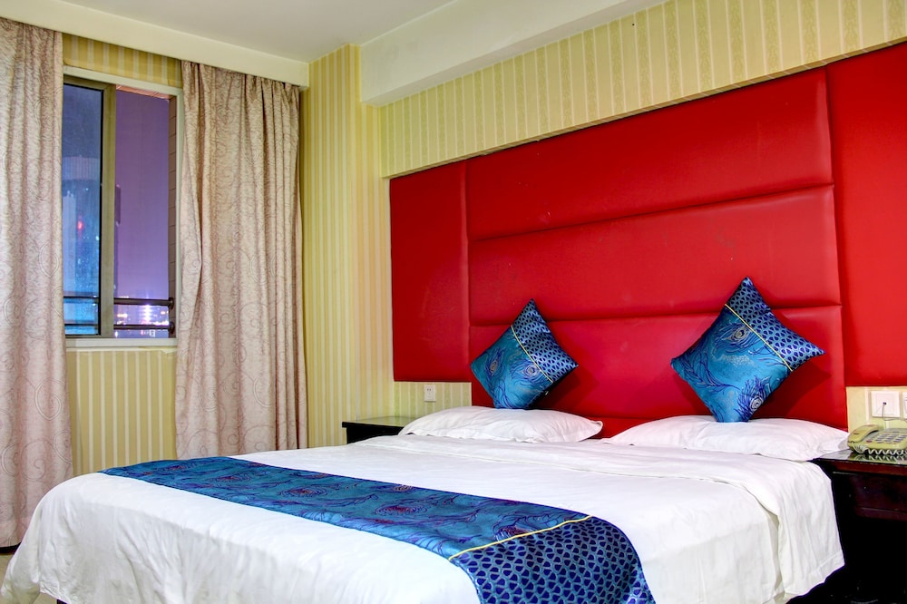 KAIS RDOM Hotel