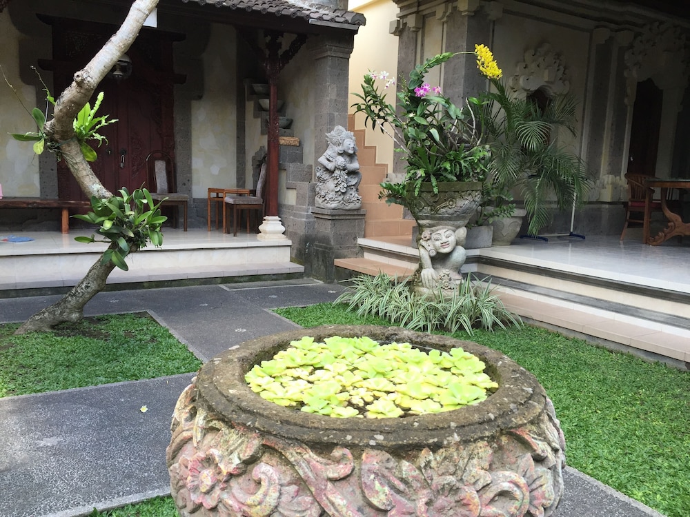 Teja Homestay