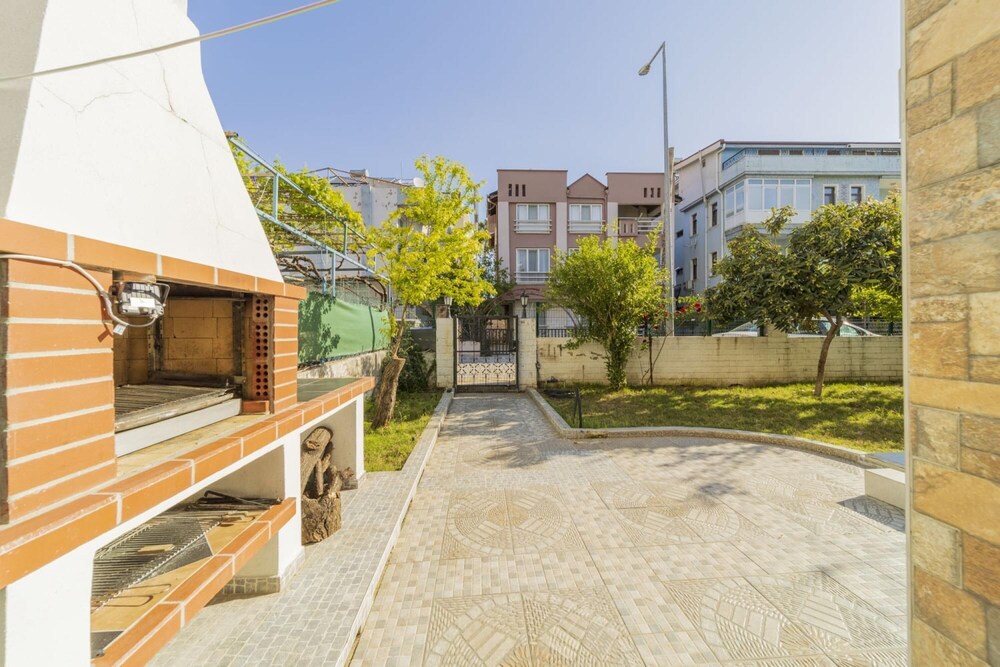 Duplex Private Villa With Garden in Antalya Kemer