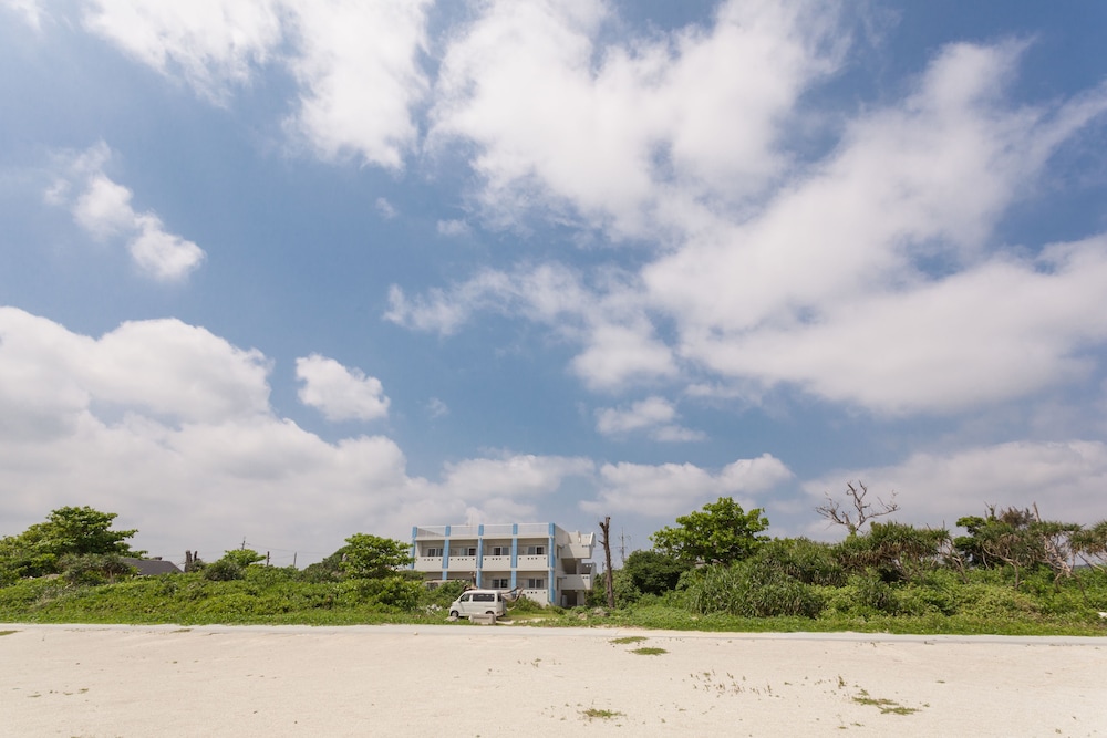 Condominium Uminchu No Yado
