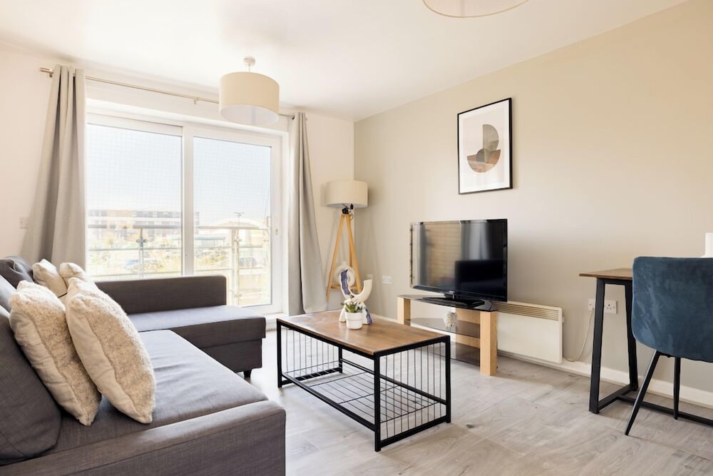 2 Bedrooms Apartment in Wembley