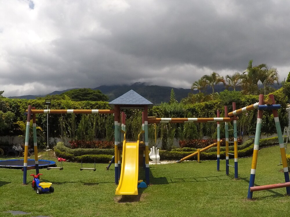 Mansion del Lago Calima - Property Image 4