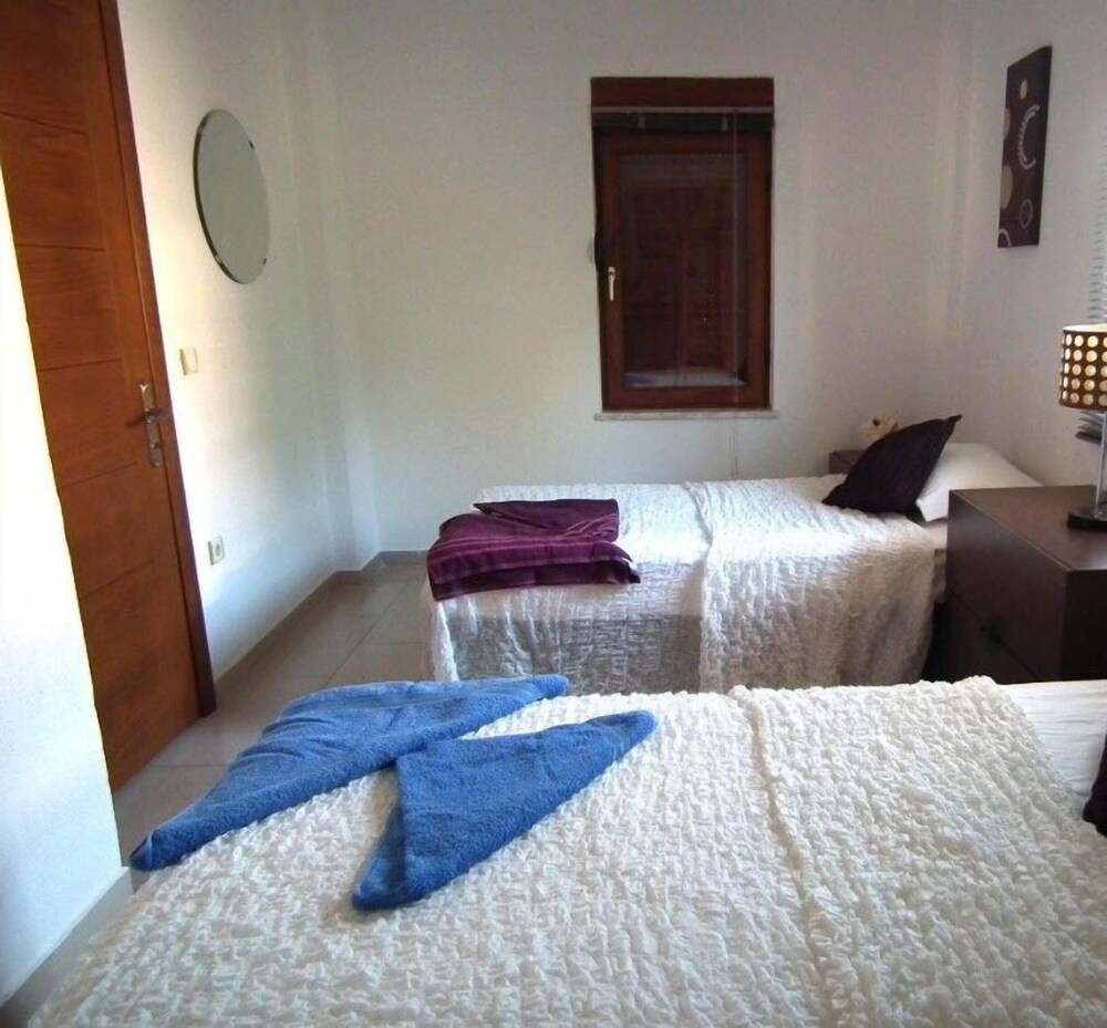 Villa Thorn Heaven view 4