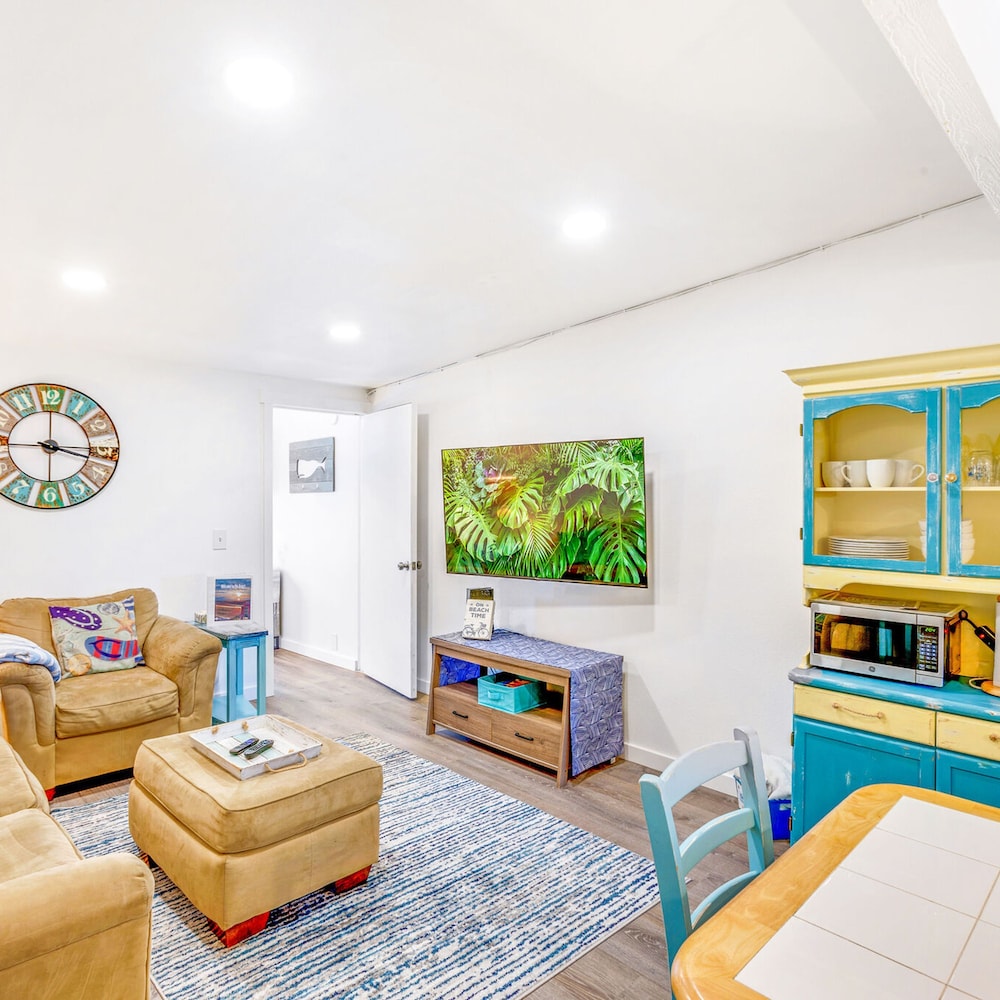 Shine On Condo in Ocean Shores