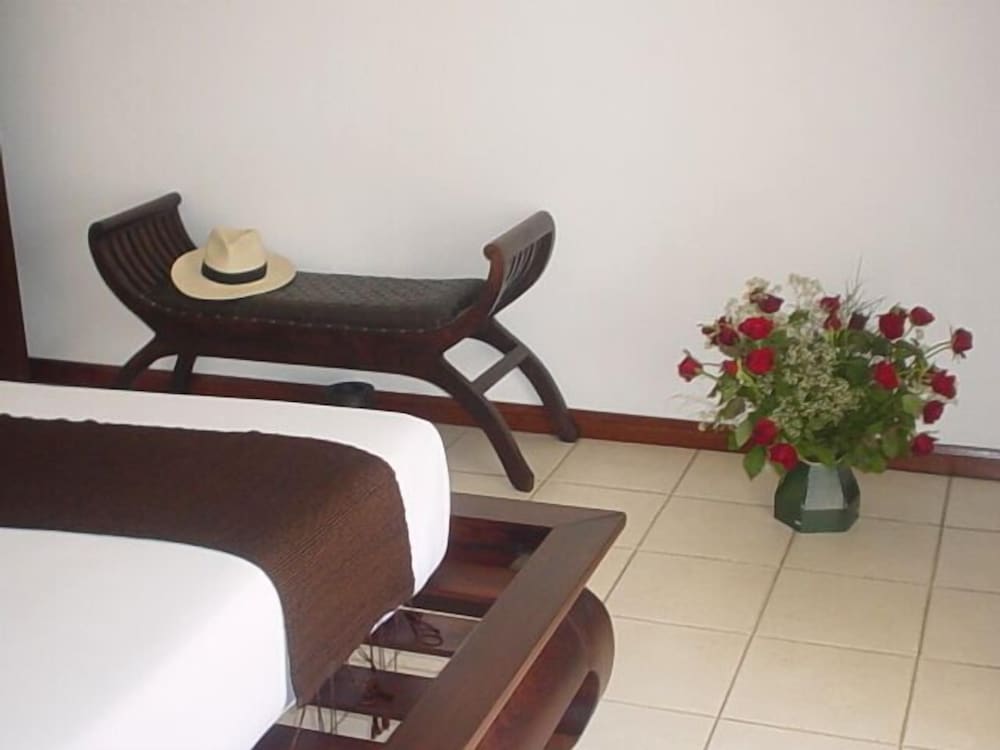 Thalassa Residence
