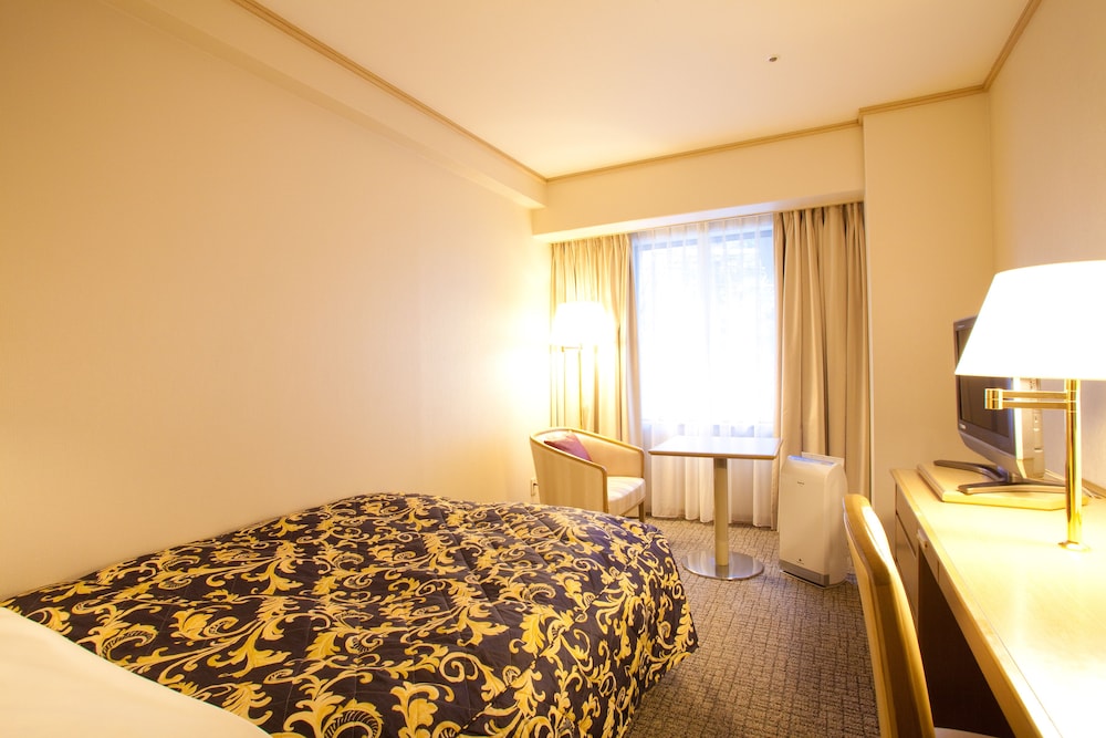 Ranzan Hotel - Image 3