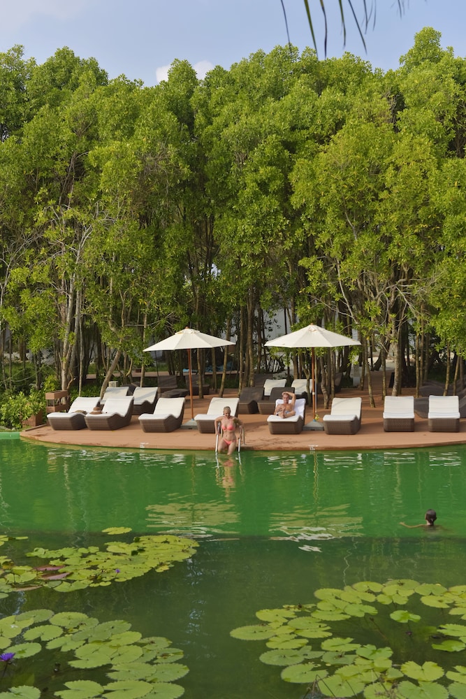 Dreamland Unique Sea and Lake Resort Spa