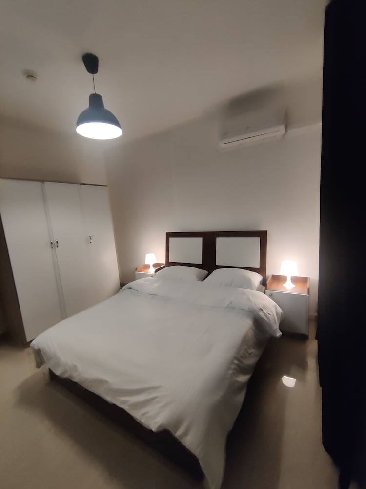 Mman Apartment With Electric Heating & Wifi