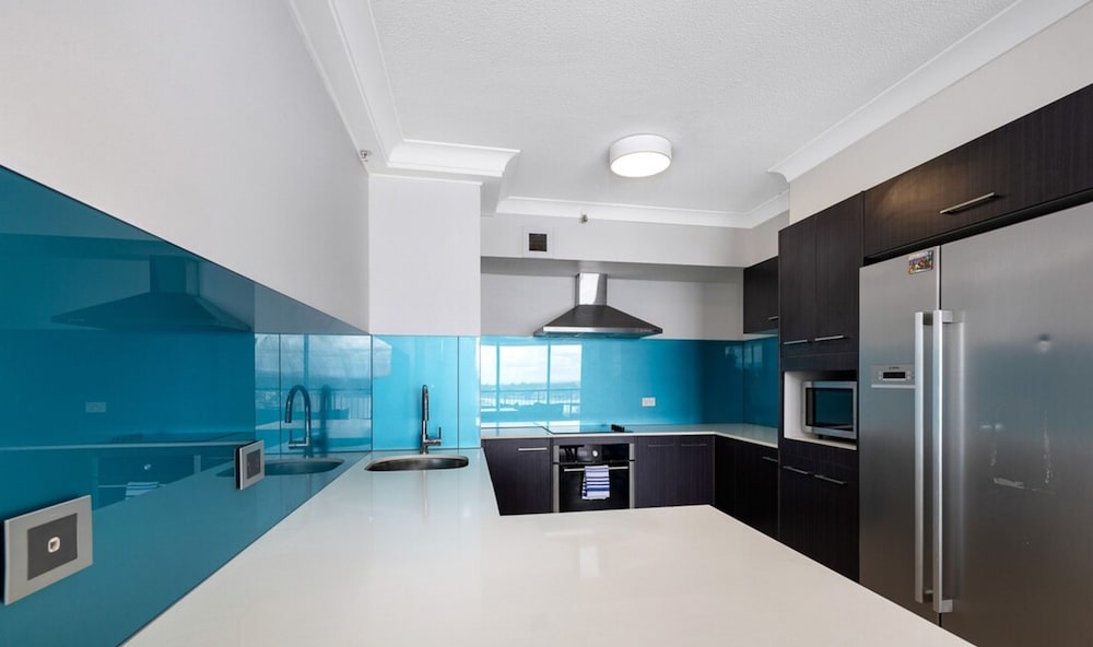 2 BR With Beautiful Views