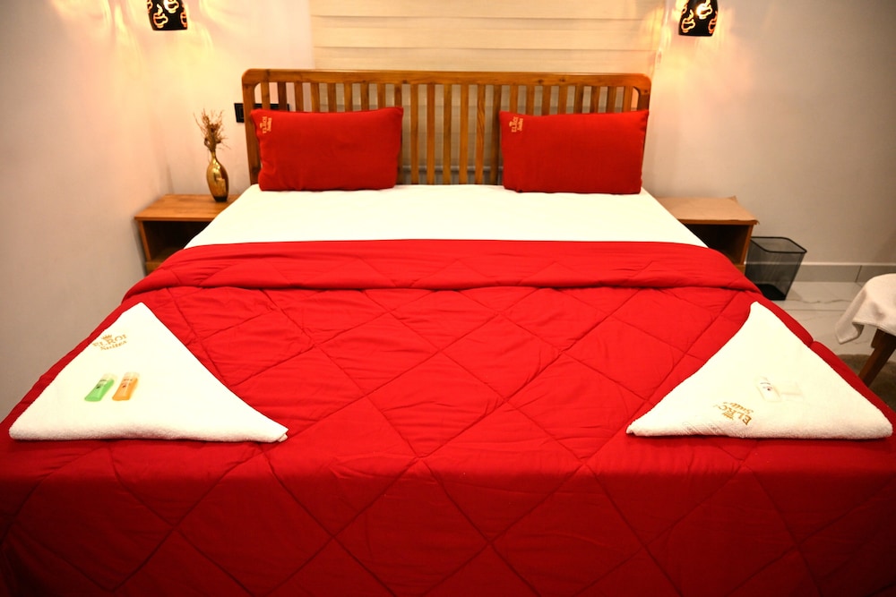 Hotel Elroi Suites
