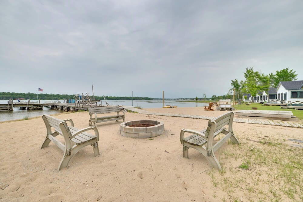 Les Cheneaux Islands Retreat 2: Boat, Fish & Swim