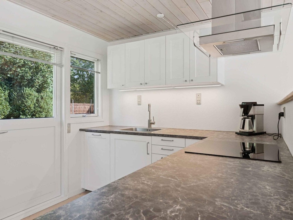 4 Star Holiday Home in Hals