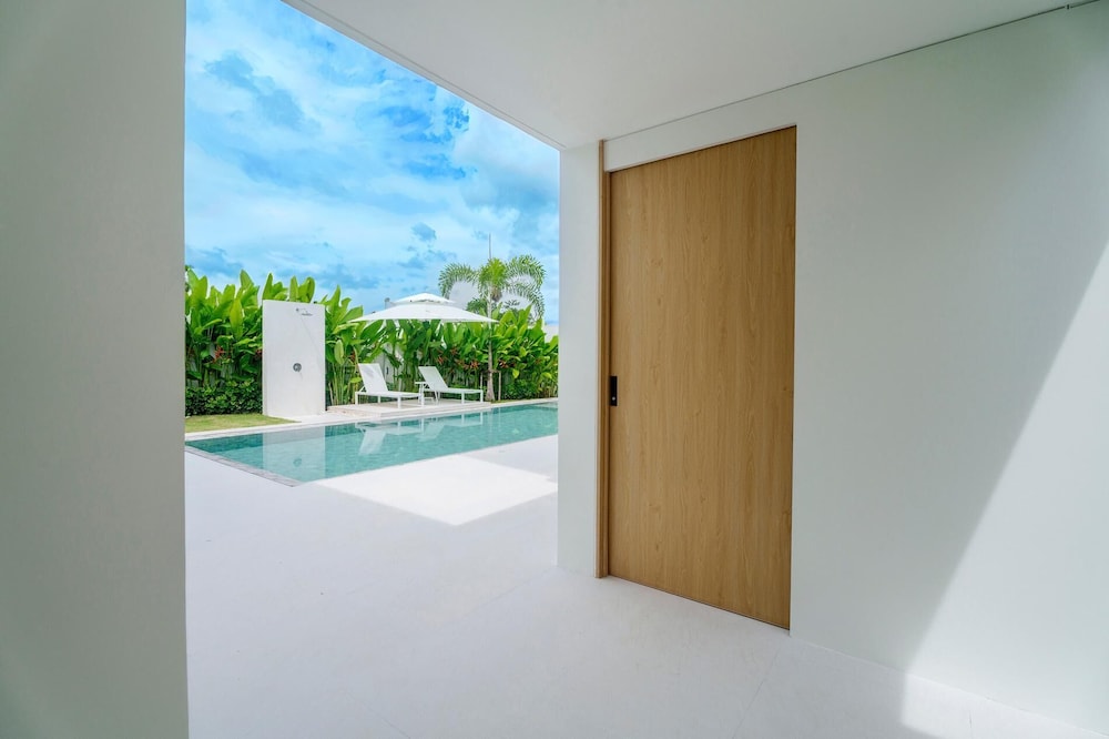 Asherah New 3BR Pool Villa + Free Airport Transfer