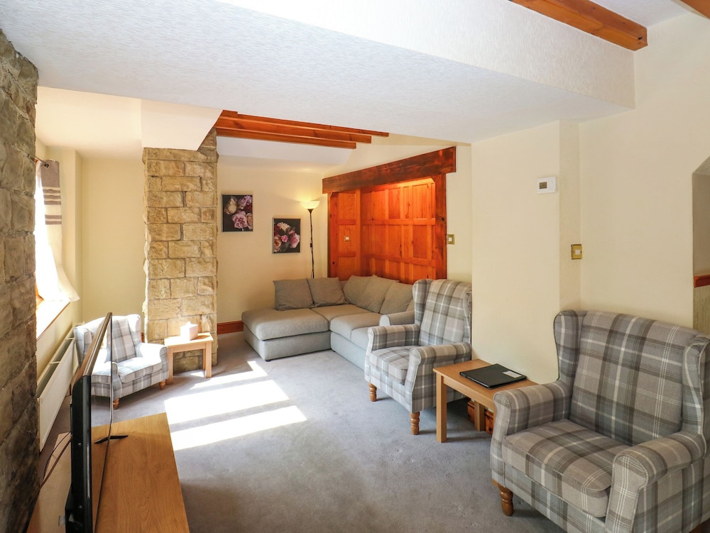 Highwood Lodge