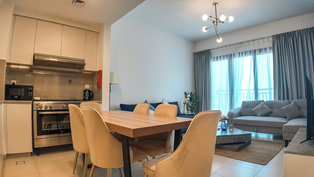Silk Valley-Modern 2B in prime location