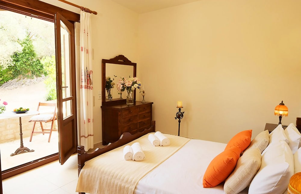 Villa Velanidia in Crete