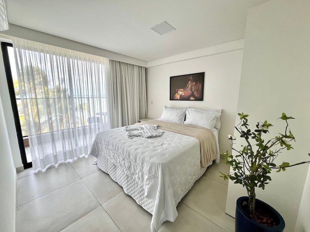 Hyde Park OCEANVIEW - by Living